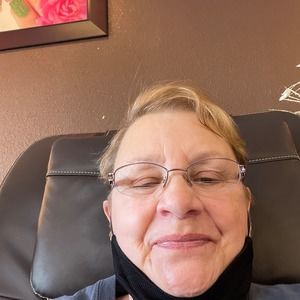 Meet your Posher, Christiane